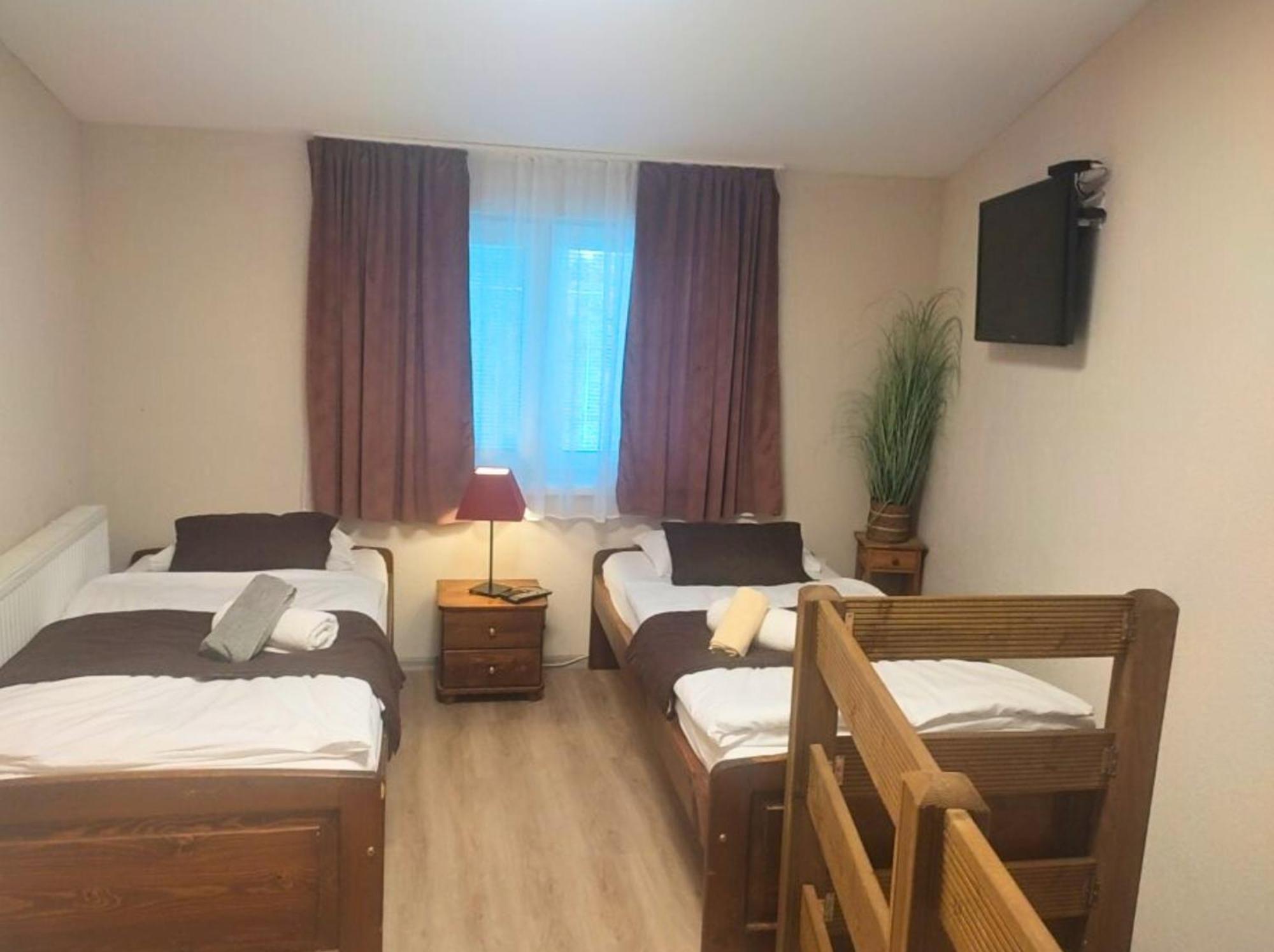 Spa & Pool Apartments Prestige Villa Ivica Marianka エクステリア 写真