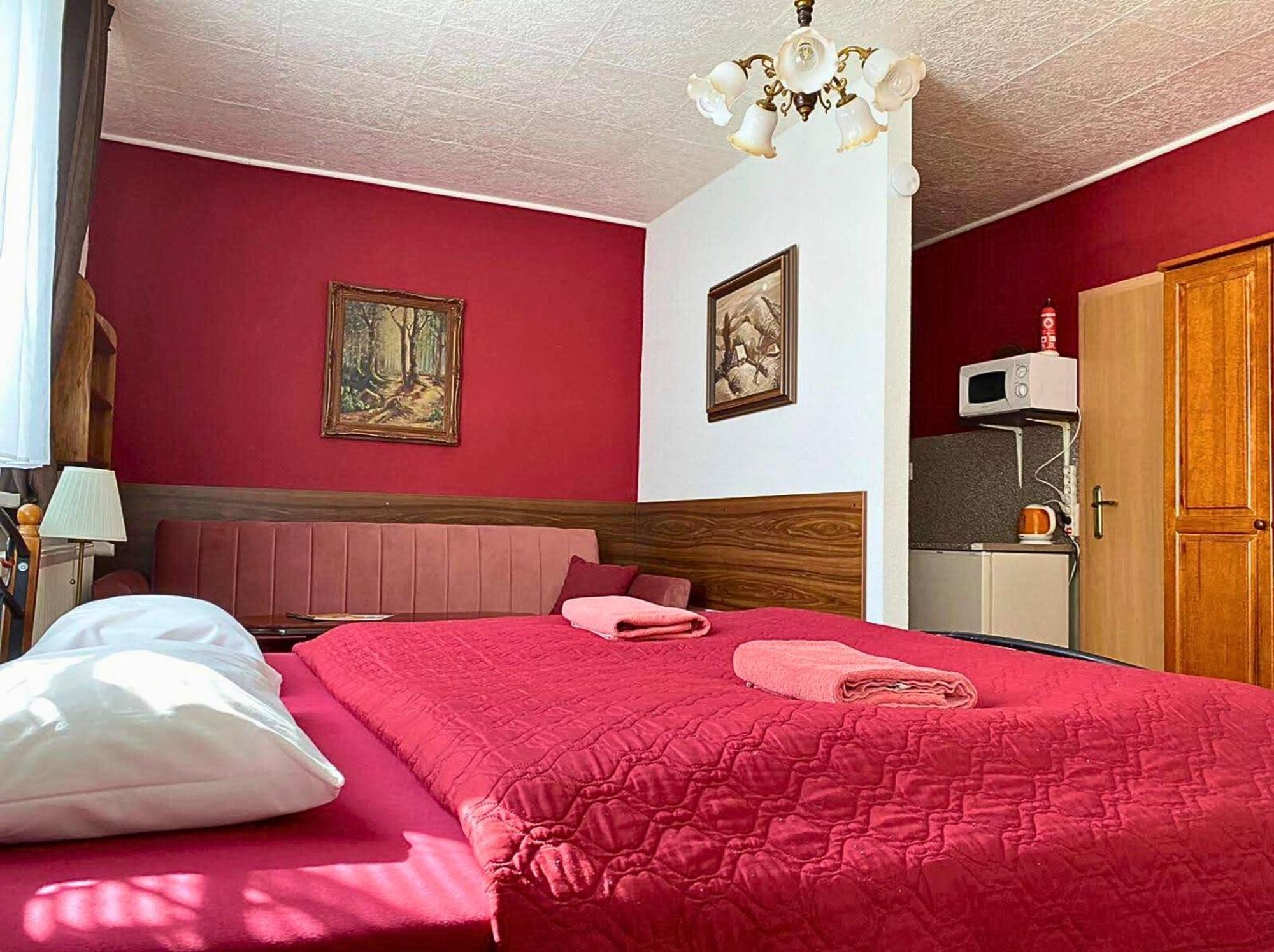 Spa & Pool Apartments Prestige Villa Ivica Marianka エクステリア 写真